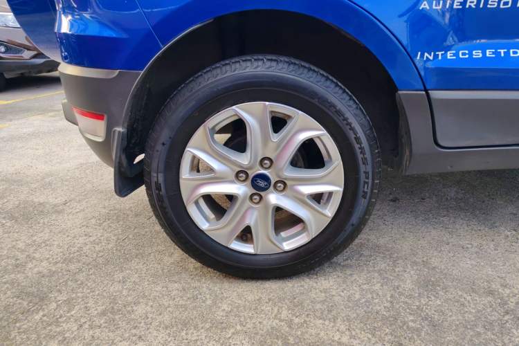 Used Ford EcoSport 2013 1.5L Manual Fashion Model