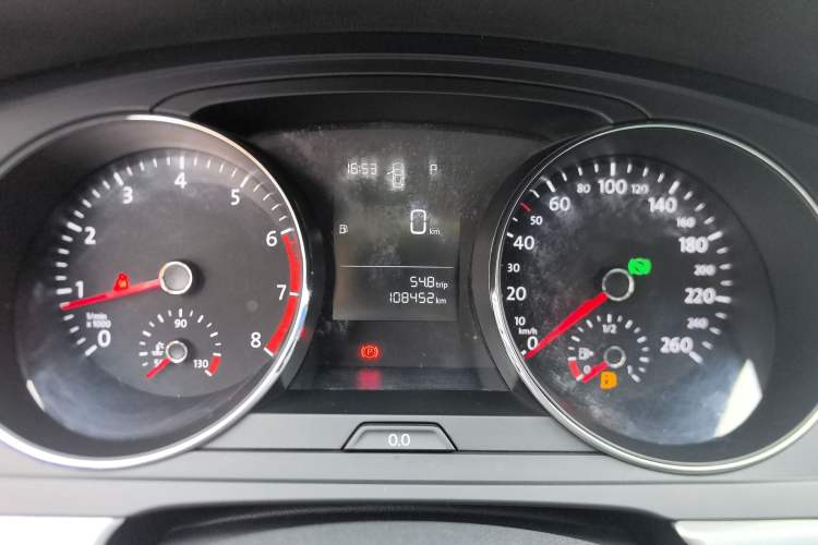 Used Volkswagen Lamando 2018 230TSI DSG Fashion Edition Instrument Cluster