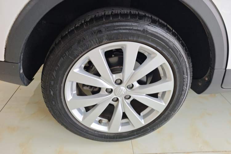 Used MG ZS 2020 180 DVVT Automatic Lite Right Rear Wheel Hub