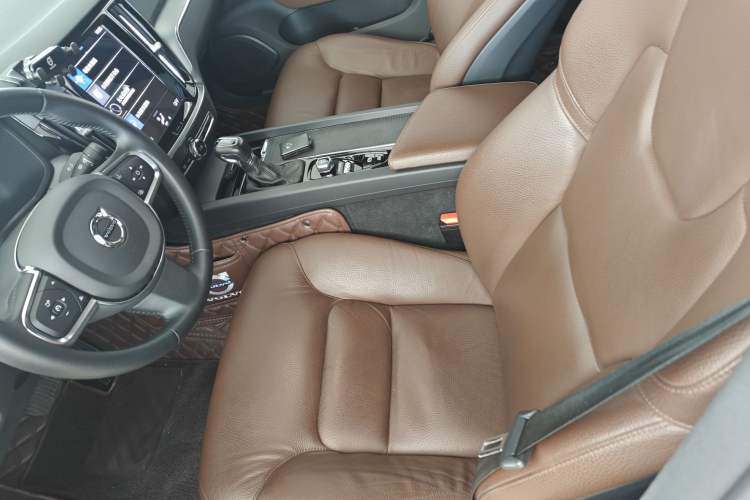 Used Volvo S60 2020 T4 Zhiyi Luxury Edition