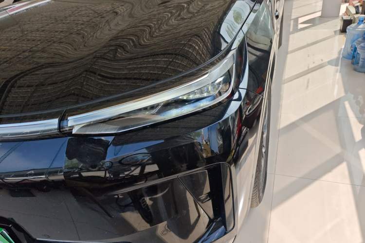 Used GAC Trumpchi S9 2025 Model Qiankun Ultra 6-Seater Left Front Headlight