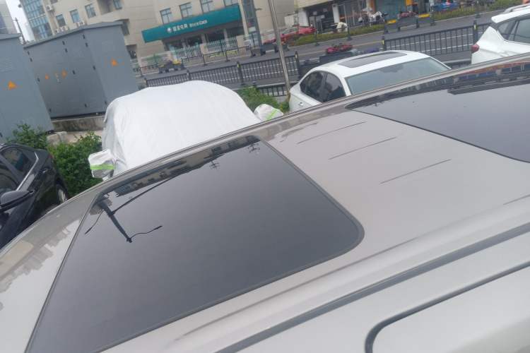 Used Buick GL8 2022 Land Executive Class 652T Prestige Model
