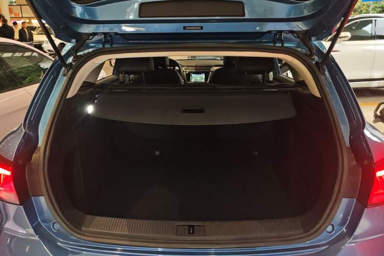 Used Roewe Ei5 2019 Smart Connect Supreme Edition