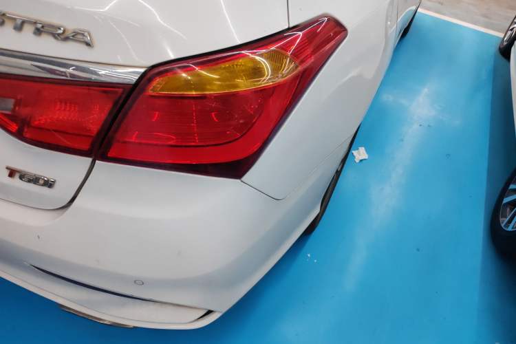 Used Hyundai Mistra 2017 1.6T Automatic Smart GLS China V Standard Right Rear Taillight