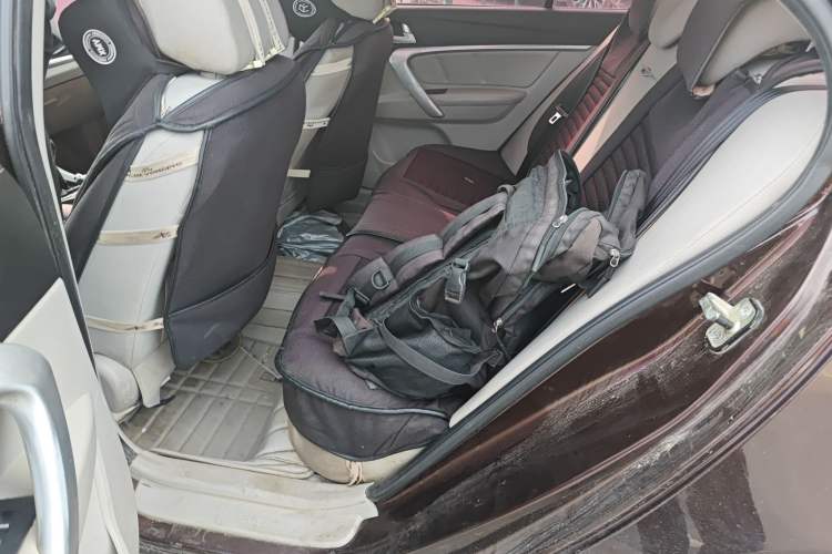 Used Geely Auto Emgrand 2016 Sedan 1.5L Manual Fashion Edition