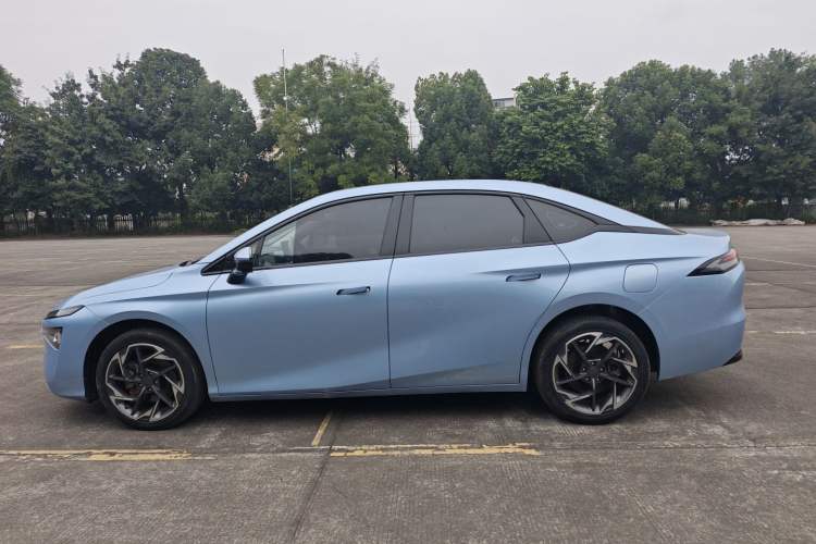 Used AION S Plus 2023 80 Tech Edition Ternary Lithium Left Side