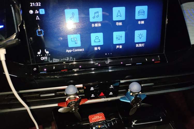 Used Volkswagen Talagon 2025 380TSI All-Wheel-Drive Luxury Jiajing Pro – Shared Edition 6 Seats Audio And AC Panel