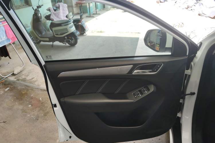 Used Roewe RX5 2020 20T Automatic 4G Connect Superior Flagship Edition