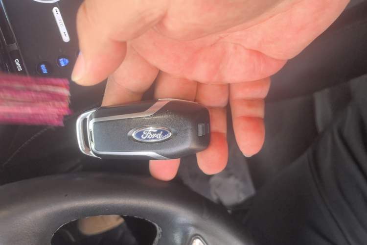 Used Ford Taurus 2015 EcoBoost 245 Luxury Model Vehicle Key