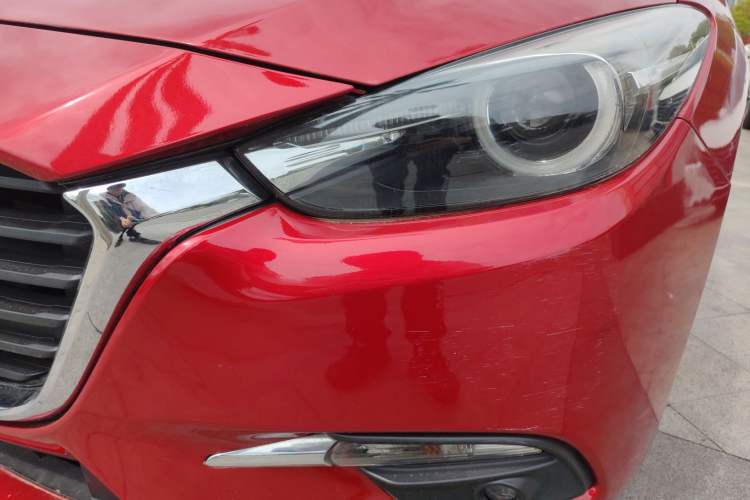 Used Mazda 3 Axela 2017 Sedan 1.5L Automatic Luxury Model Emission Standard China V