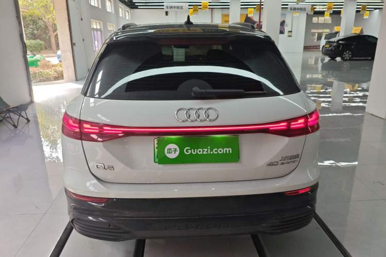 Used Audi Q5 e-tron 2022 40 e-tron Starry Edition Mechanical Suit Sun-Chasing Version