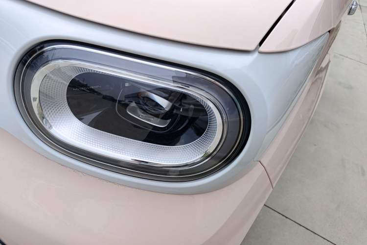 Used Wuling Hongguang MINIEV 2024 3rd Generation 215km Advanced Version Left Front Headlight