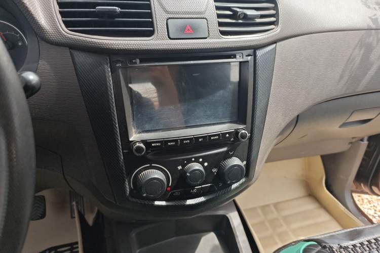 Used Wuling Hongguang 2015 1.2L S Base Model China IV