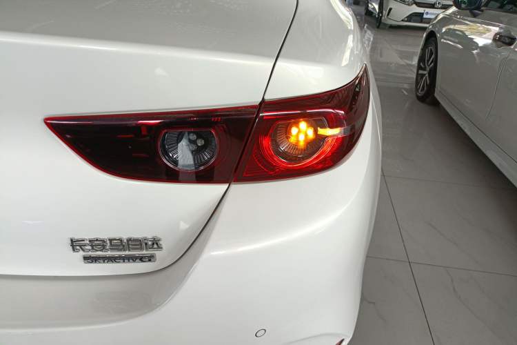 Used Mazda 3 Axela 2021 2.0L Automatic Zhiya Edition
