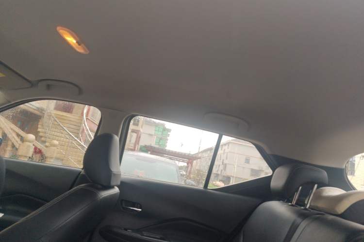 Used Nissan Kicks 2020 1.5L XV CVT Smart Connect Luxury Edition
