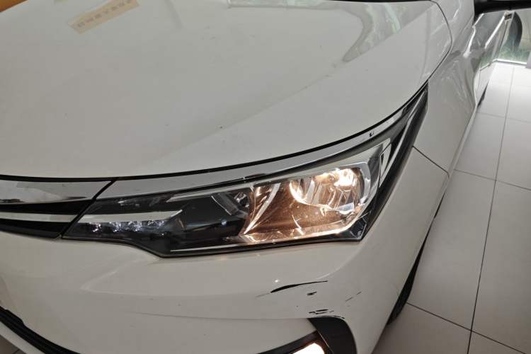 Used Toyota Corolla 2017 Revised Version 1.2T S-CVT GL Left Front Headlight