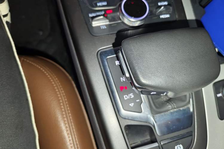 Used Audi Q7 2019 45 TFSI Comfort Model