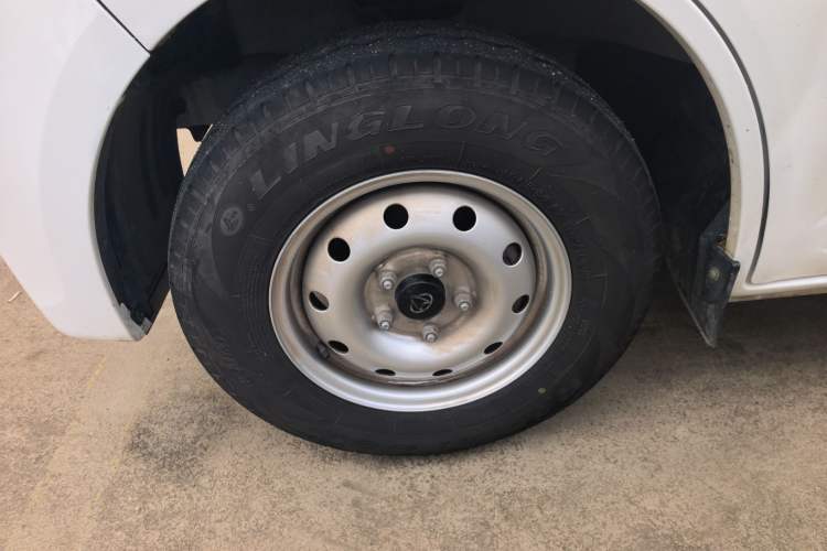 Used Chana Ruixing EM80 2025 Cargo Version Standard 2-Seater 300 km Side-Hinged Doors
