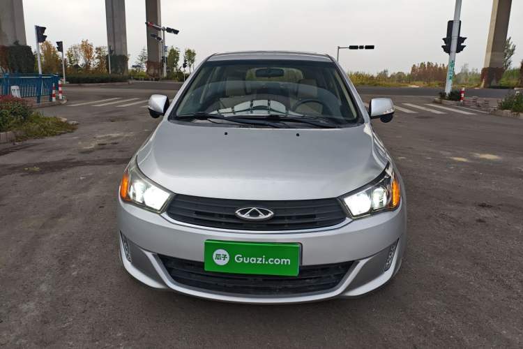 Used Chery Arrizo M7 2015 2.0L CVT Wide Enjoyment Edition 232 Seats