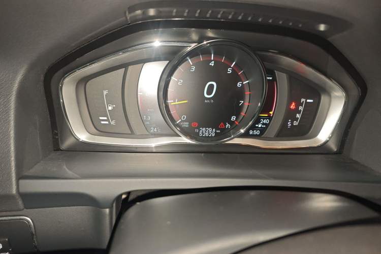 Used Volvo V60 2017 Cross Country T5 AWD China V Standard