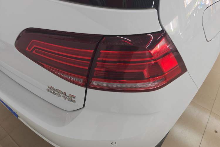 Used Volkswagen Golf 2020 280TSI DSG Comfort Version
