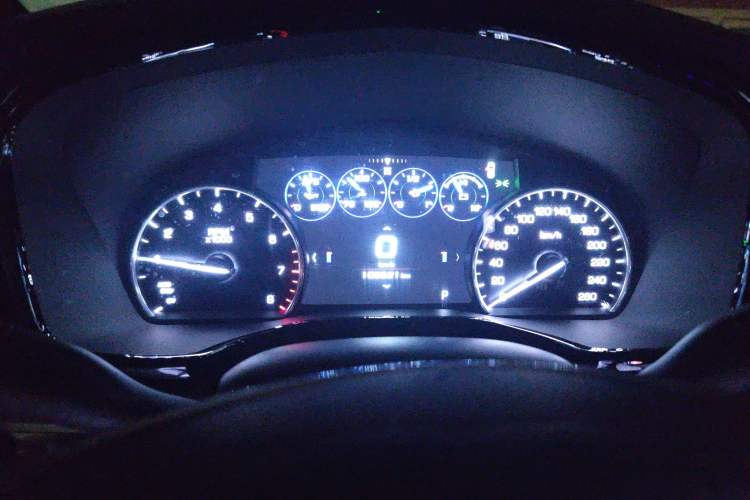 Used Cadillac XT5 2016 28T Four-Wheel-Drive Leading Model