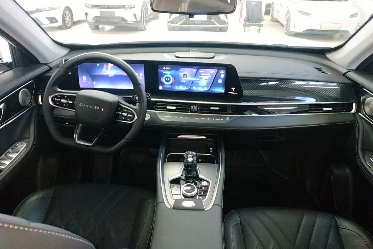 Used Chery Tiggo 7 PLUS 2023 Champion Edition 1.6 TGDI DCT Extraordinary Version
