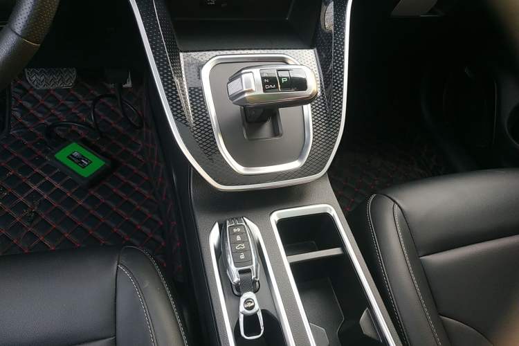 Used Haval M6 2021 PLUS 1.5T DCT Luxury Smart Connectivity Model
