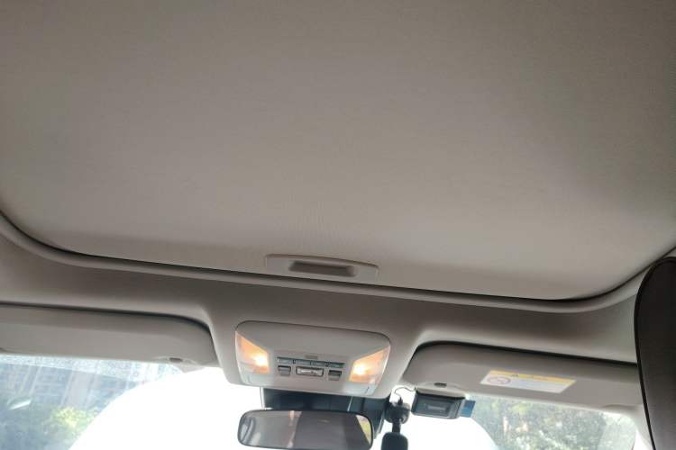 Used Toyota RAV4 Rongfang Plug-in Hybrid 2021 2.5L Two-Wheel Drive Elite Pro
