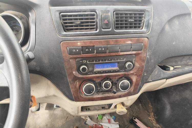 Used CHANGAN KAICHENG Ruixing M80 