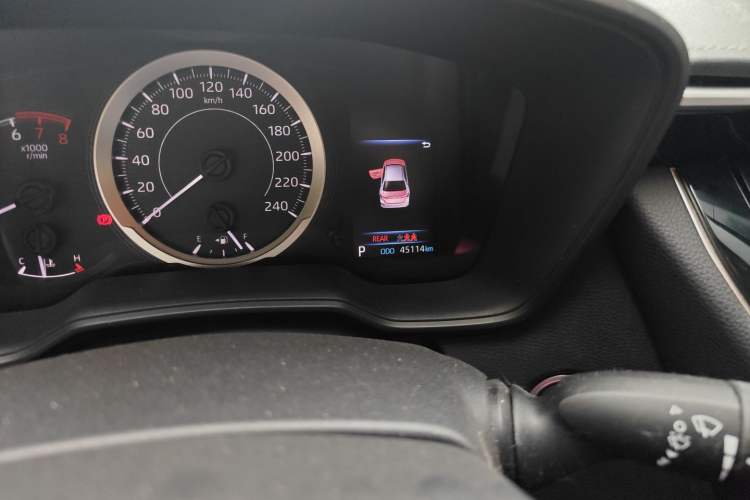 Used Toyota Corolla 2019 1.2T S-CVT GL-i Luxury Edition Odometer Close Up