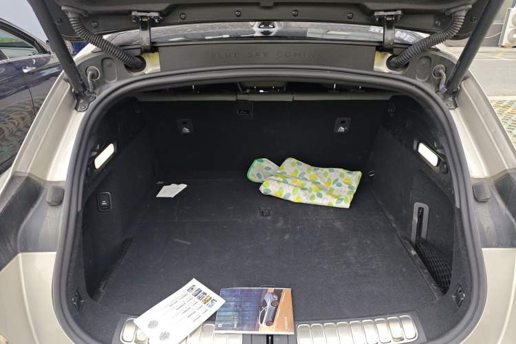 Used Nio ET5T 2024 75kWh Touring Trunk