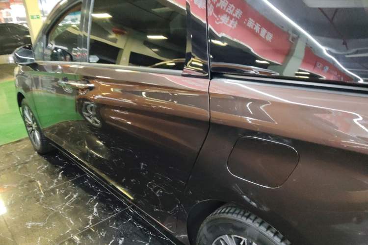 Used Buick GL8 2021 ES Landtrek 653T Luxury Model