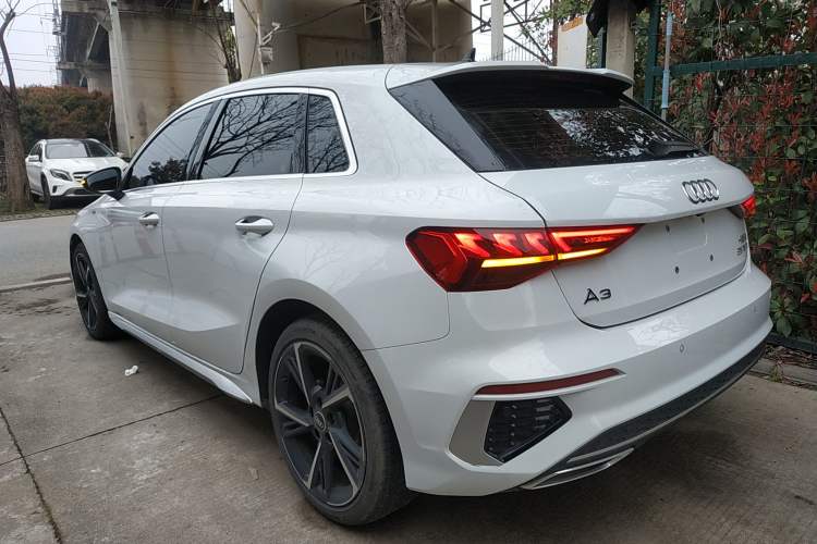 Used Audi A3 2024 Sportback 35 TFSI Fashionable Sports Model
