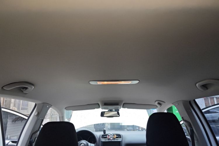 Used Volkswagen Golf 2012 1.6L Automatic Fashion Model
