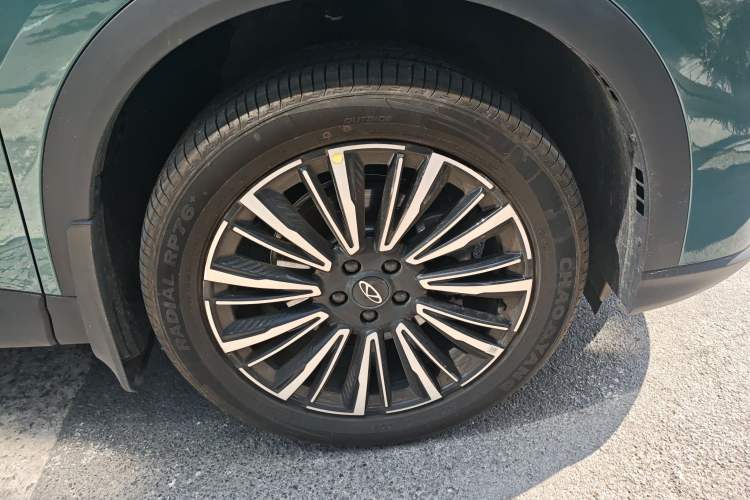 Used Chery Tiggo 8 2026 Model, 5th Generation Leopard Model, Kunpeng 1.6T Automatic Prestige Version