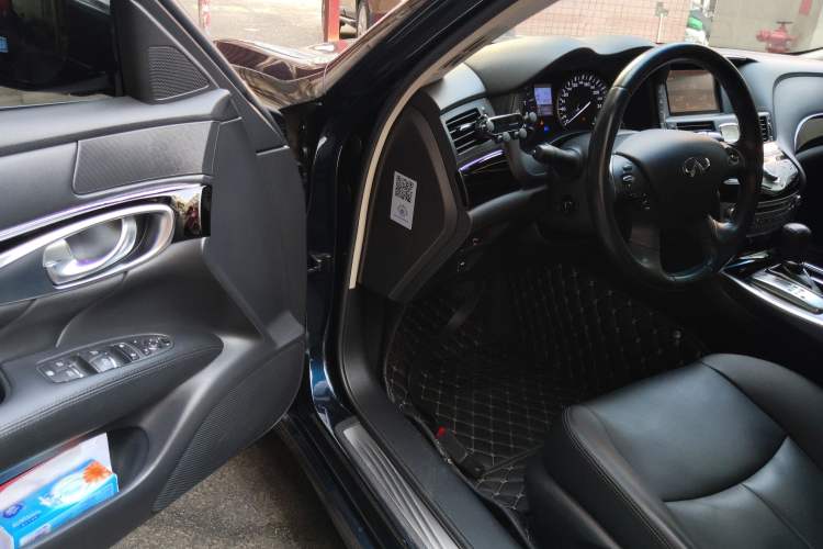 Used Infiniti Q70 2017 Q70L 2.5L Elite Edition