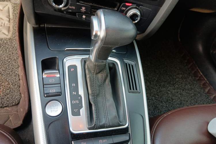 Used Audi A4L 2015 35 TFSI Automatic Standard Model
