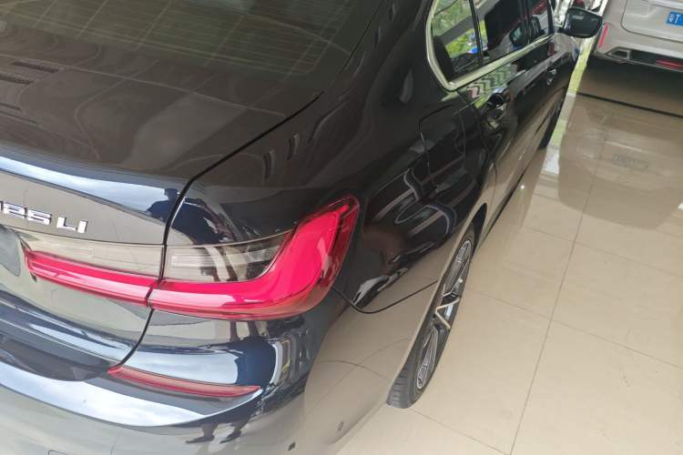 Used BMW 3 Series 2021 Second Facelift 325Li M Sport Package Right Rear Taillight