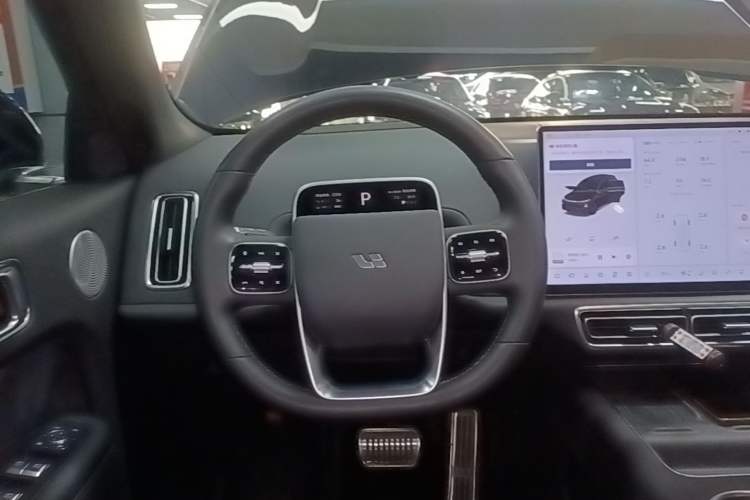 Used Li Auto L7 2024 Ultra Model Steering Wheel