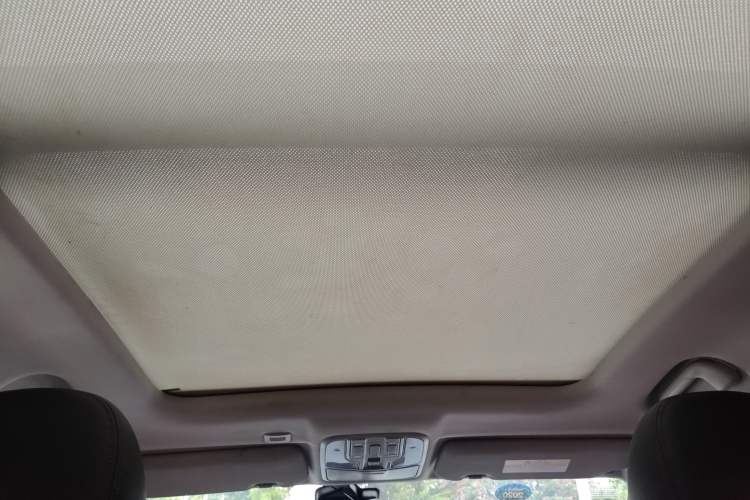 Used Haval H6 Coupe 2018 Red-Label 1.5T Automatic Two-Wheel Drive Ultra-Luxury Model Headliner