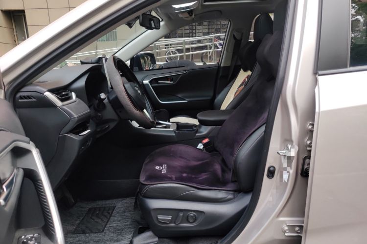 Used Toyota Wildlander 2020 2.0L CVT Two-Wheel Drive Prestige Edition
