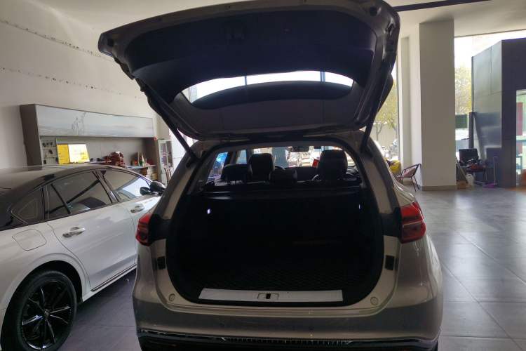 Used Hongqi HS5 2022 2.0T Smart Connect Flagship Enjoyment Purchase Edition
