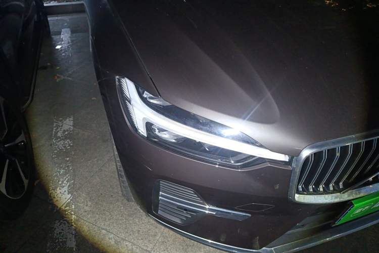 Used Volvo XC60 2022 B5 4x4 Smart Luxury Edition