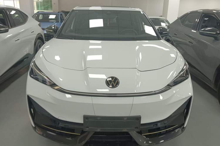 Used Volkswagen ID.UNYX 2024 Pro Long-Range Version Front