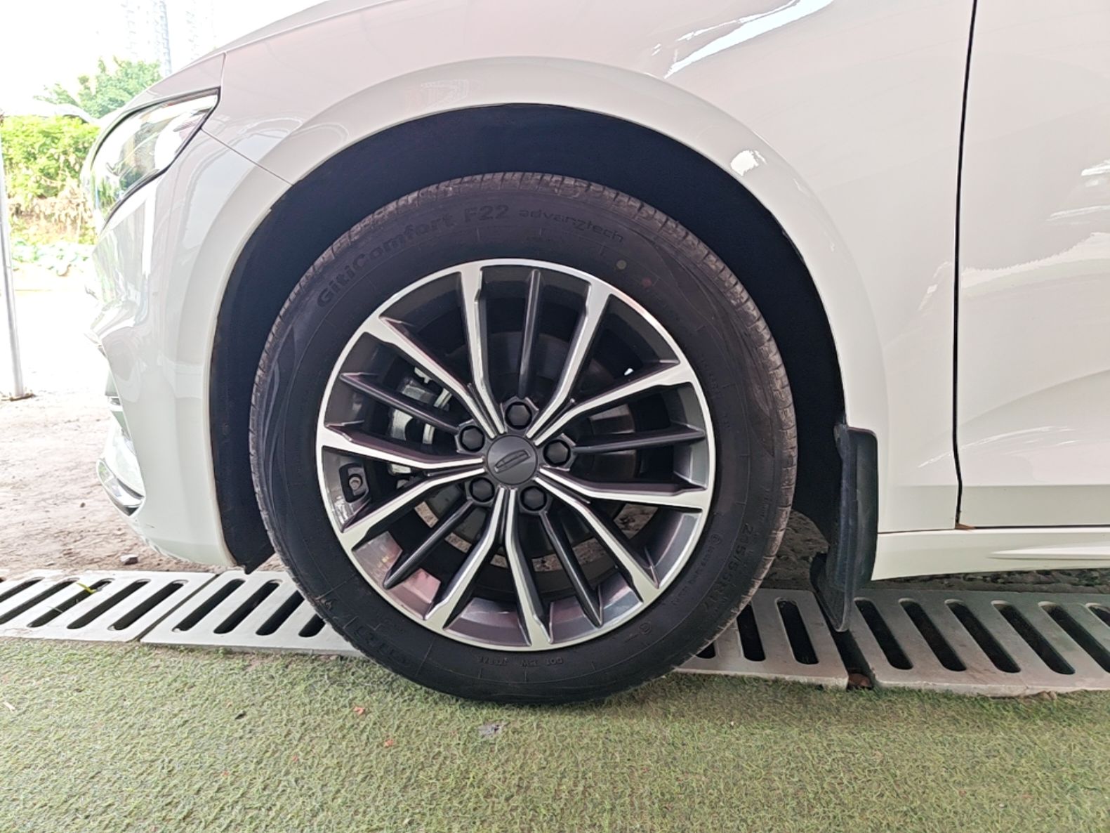 Geely Auto Preface 2023 1.5TD Fuyao Version — снимка 10