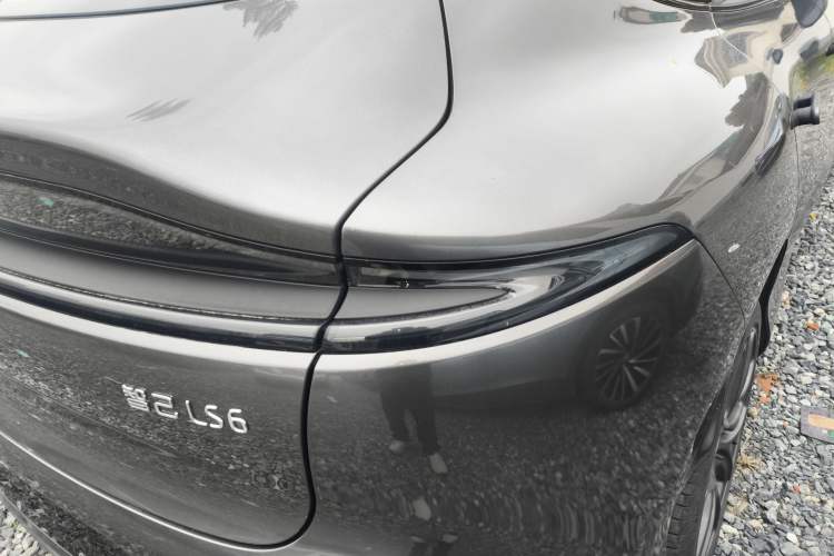 Used IM LS6 2023 Max Standard Edition
