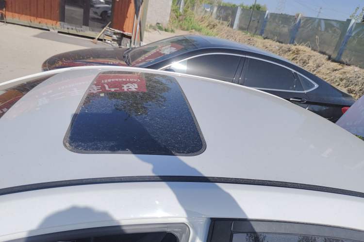 Used Geely Auto Emgrand 2017 Sedan Million Edition 1.5L Manual - Upward Version