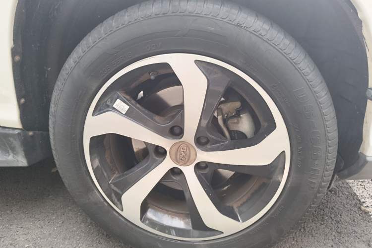 Used BYD S7 2016 2.0T Automatic Prestige Plus
