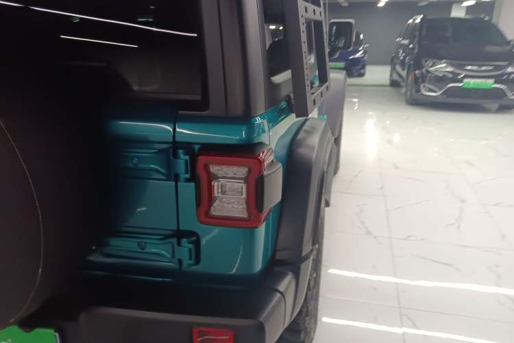 Used Jeep Wrangler 2019 2.0T Rubicon Two-Door Version China VI Emission Standard
